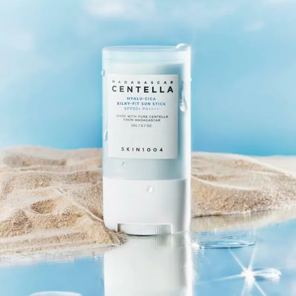 SKIN1004 Madagascar Centella Hyalu-Cica Silky-Fit Sun Stick 20g
