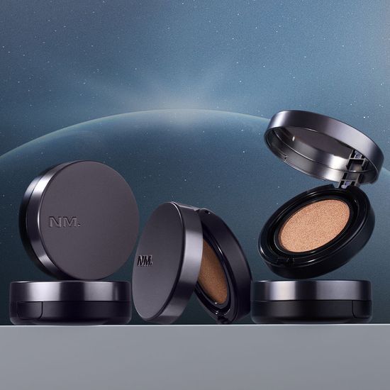 NAMING. ゼログラビティカバーフィットクッション 企画 12g (+リフィル