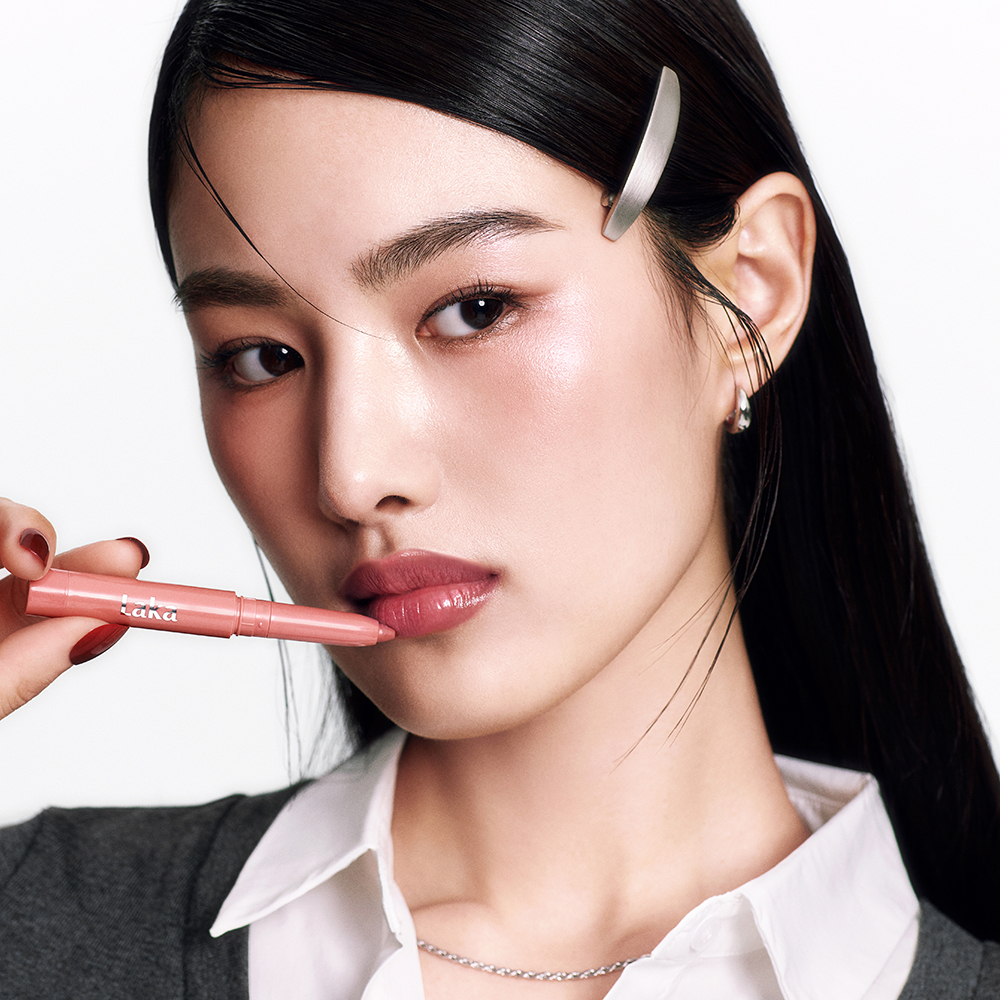 Laka ステインリップライナー (全4色) | OLIVE YOUNG Global