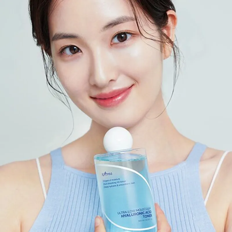 Isntree Ultra-Low Molecular Hyaluronic Acid Toner 300mL