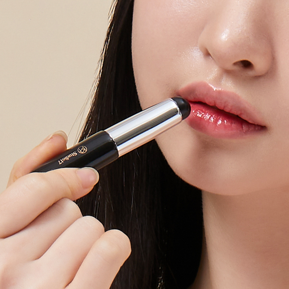 STUDIO17 Silicone Lip Brush | OLIVE YOUNG Global