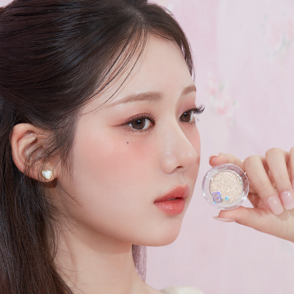 Hyper Holo Beam Eye Glitter