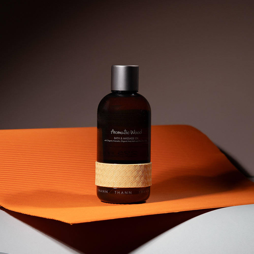 THANN Aromatic Wood Bath & Massage Oil 295ml | OLIVE YOUNG Global