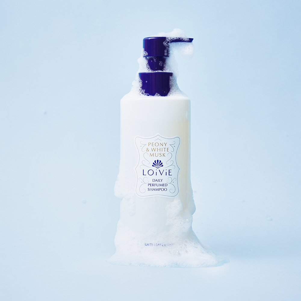 LOiViE Daily Perfumed Shampoo 500mL 2 Options To Choose (Peony