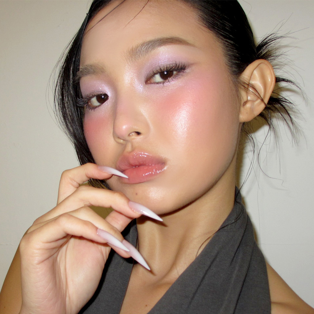 RISKY Pigment Eyeshadow Palette (8 Options) | OLIVE YOUNG Global