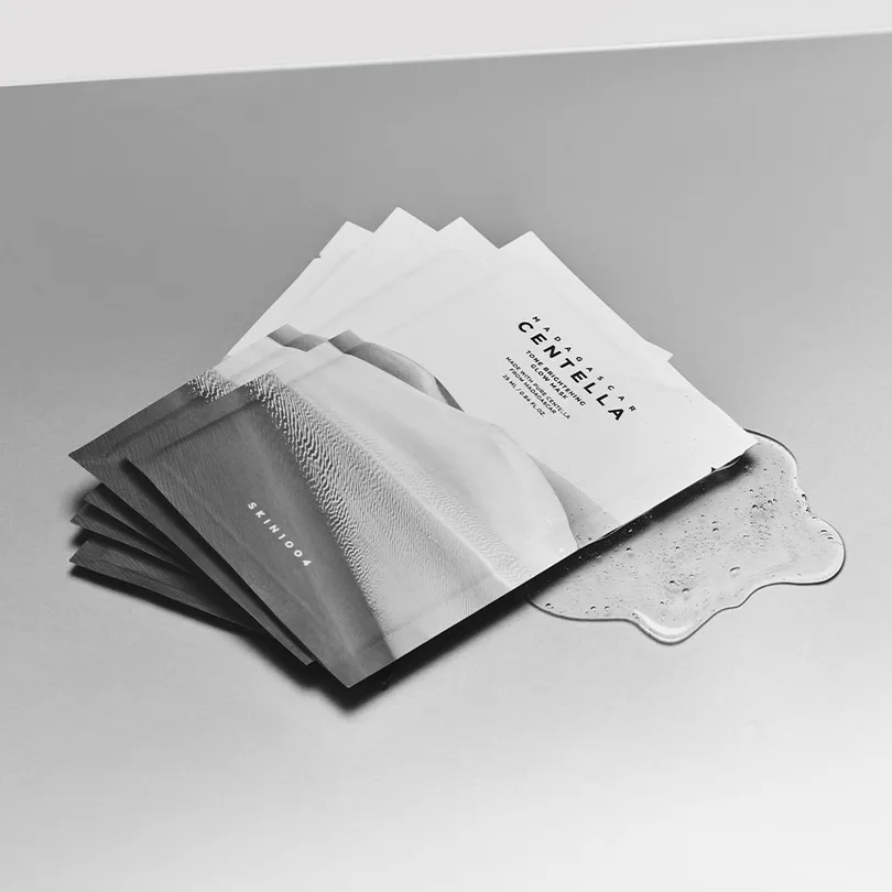 Madagascar Centella Tone Brightening Glow Mask