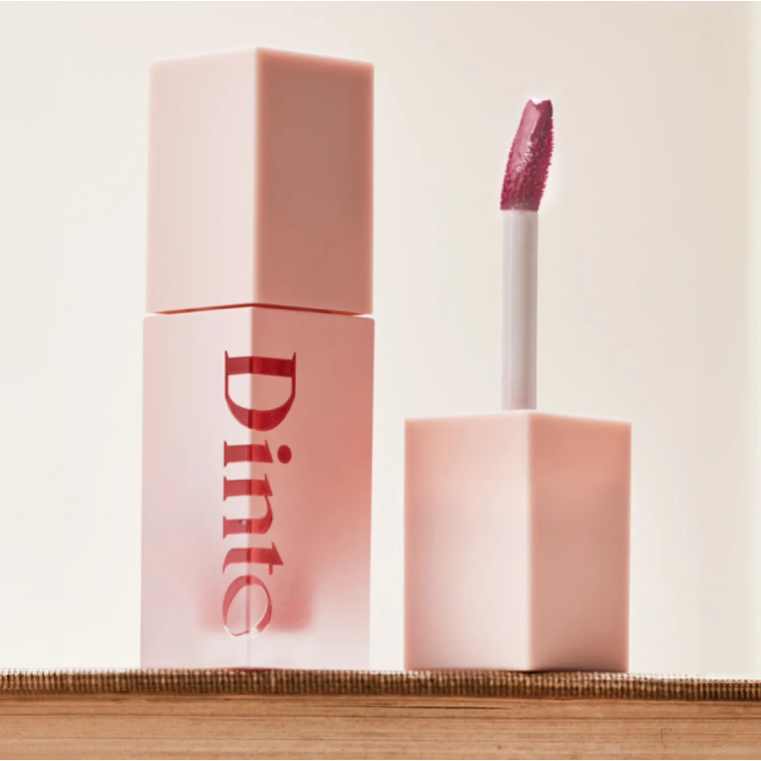 Blur-Jelly Plumping Lip Tint 771 Pink Gel e
