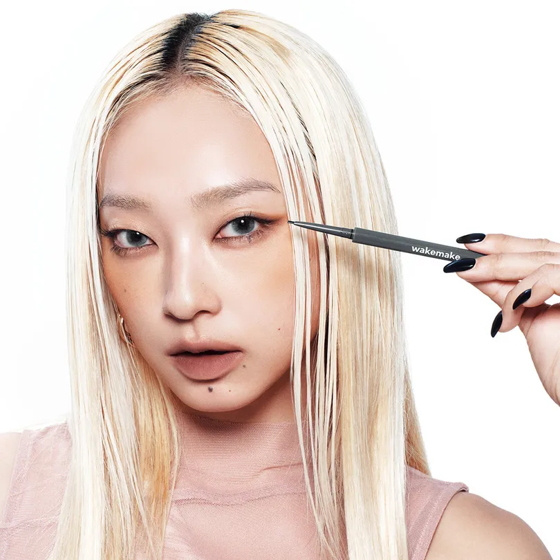 Real Defining Pencil Liner