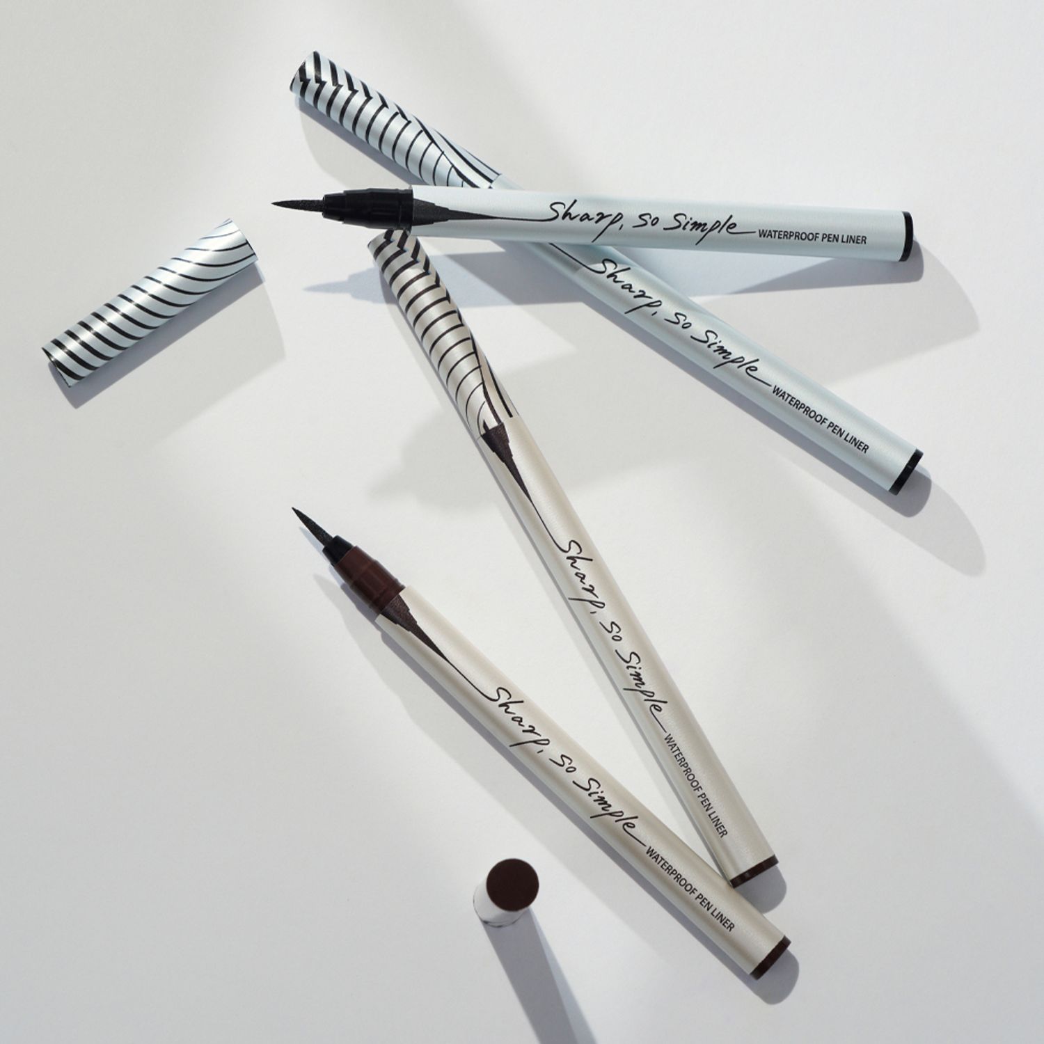 CLIO Sharp So Simple Pen Liner | OLIVE YOUNG Global