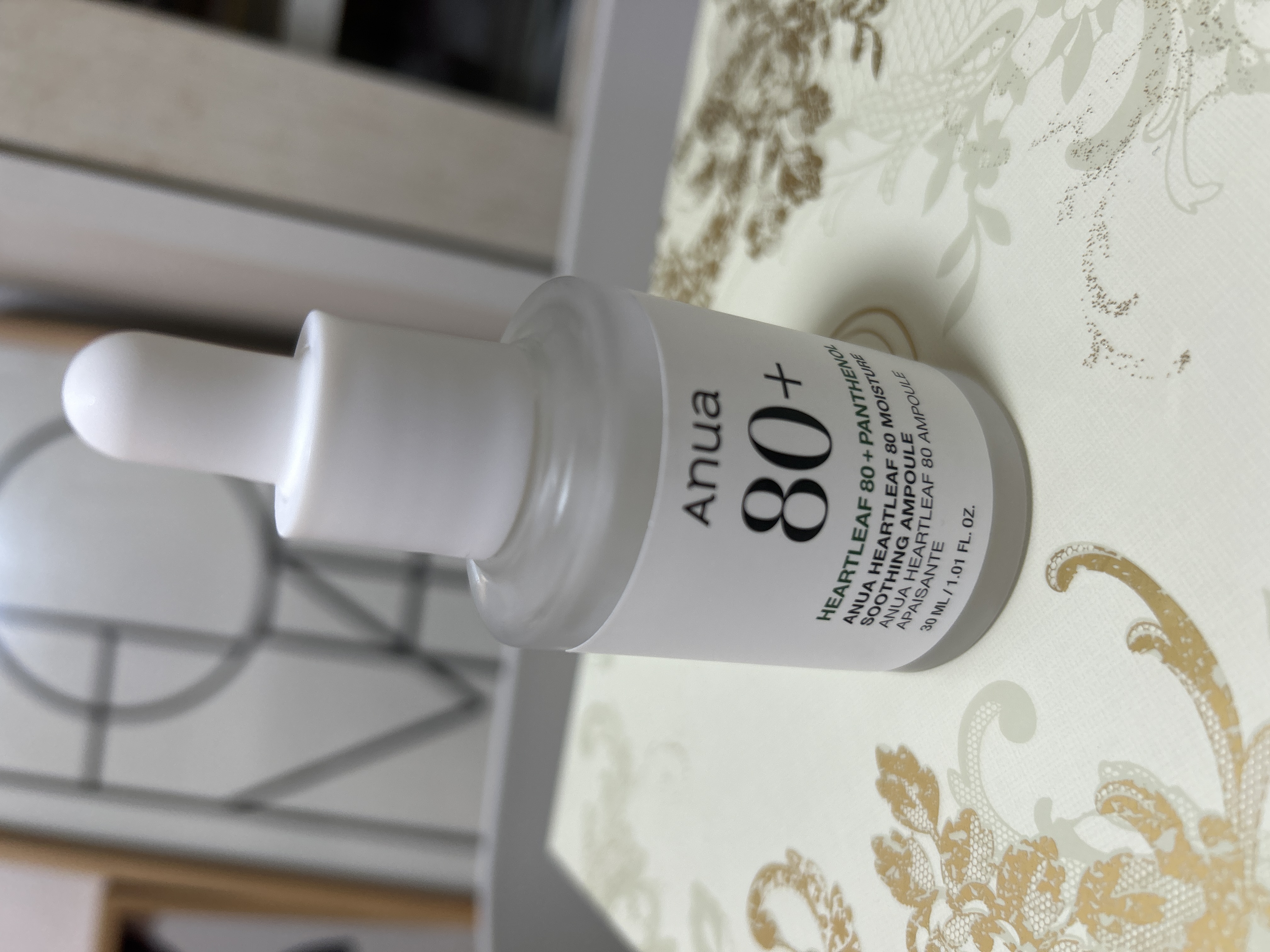 Anua ハートリーフ80モイスチャースムージングアンプル 30mⅼ*2入