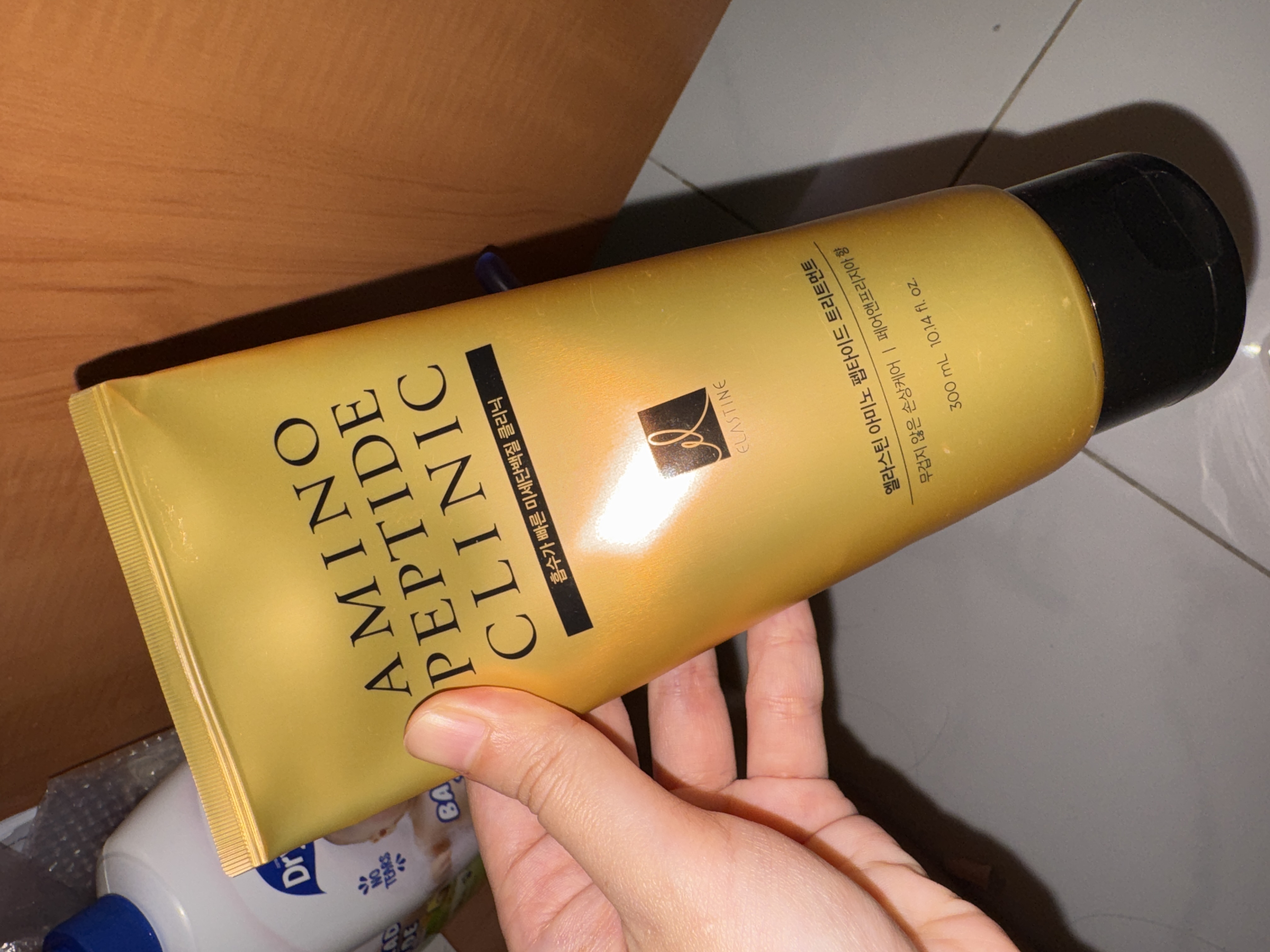 ELASTINE アミノペプチドトリートメント 300ml | OLIVE YOUNG Global