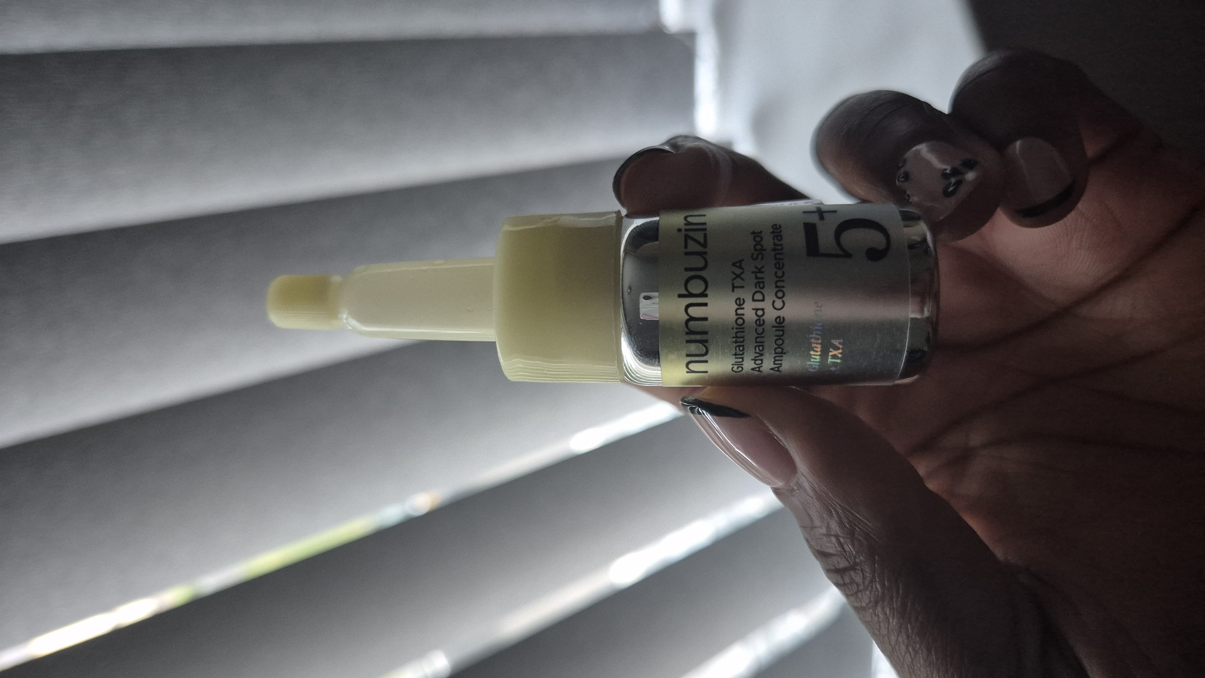 oral glutathione vs injection numbuzin No.5 Glutathione TXA Advanced Dark Spot Ampoule Concentrate