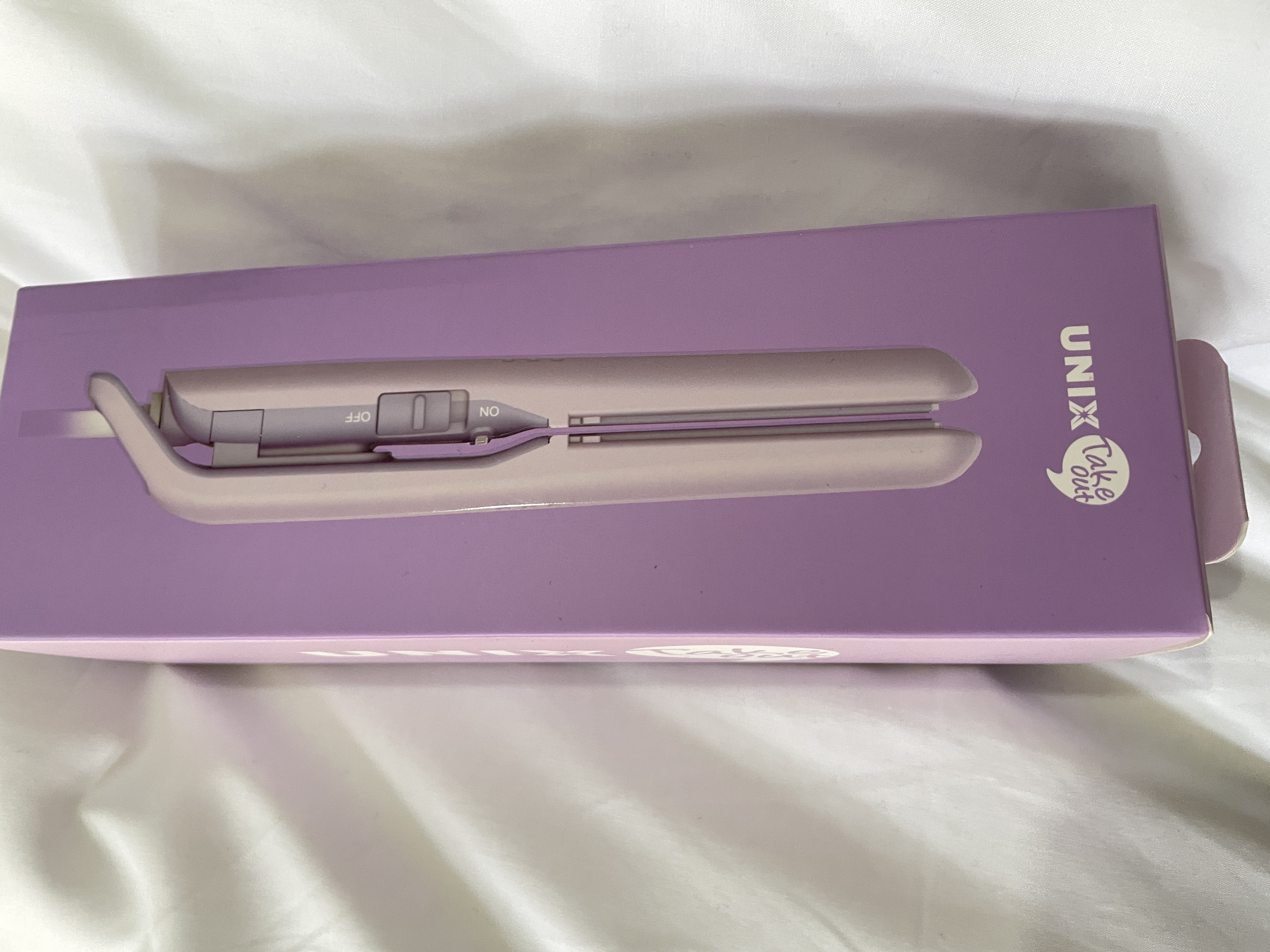 新品未使用RACOURIトリートメント3本+UNIXヘアアイロン+おまけ unix アイロン