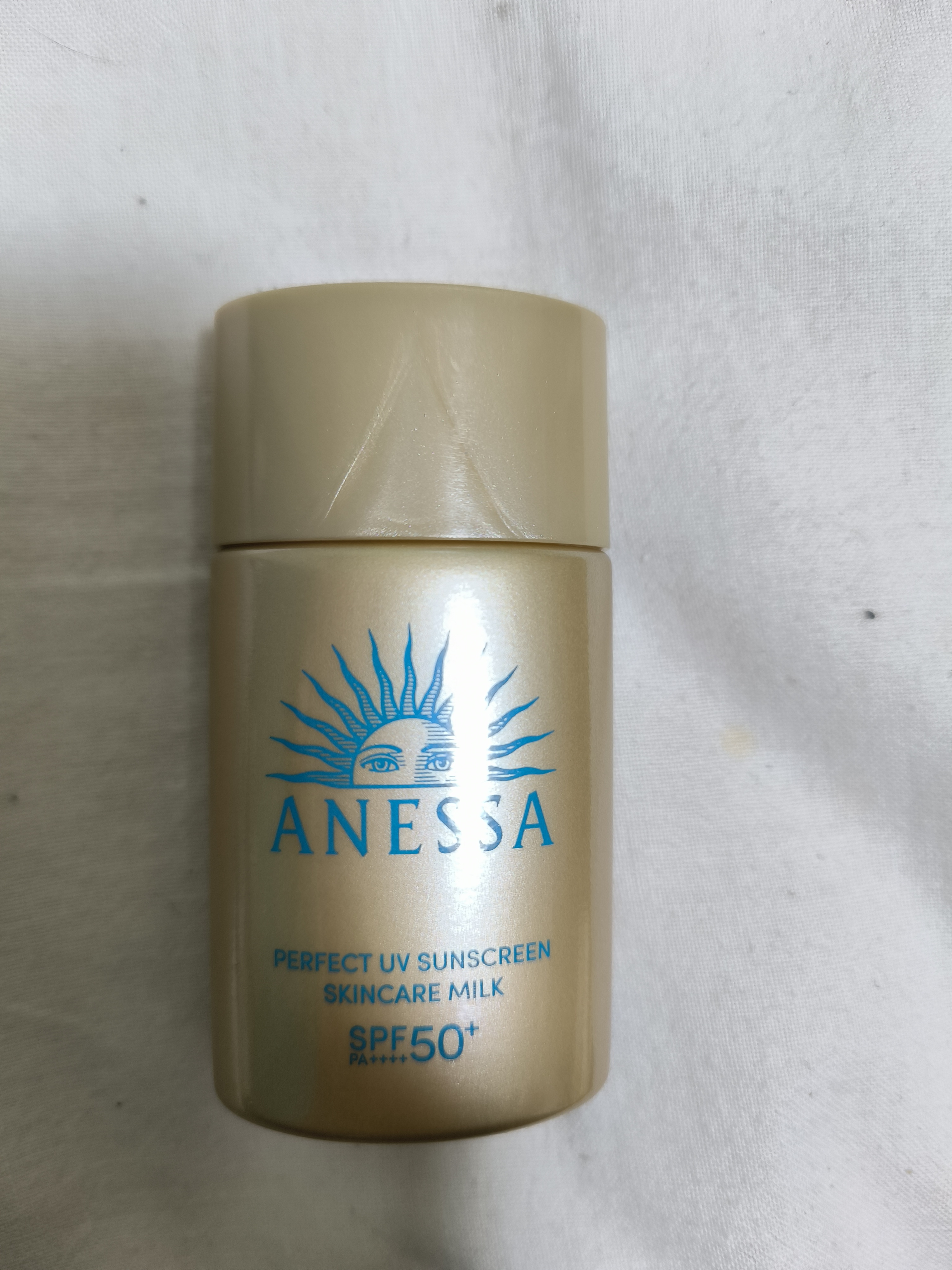 ANESSA パーフェクトUVサンスクリーンスキンケアミルクNA 20ml | OLIVE