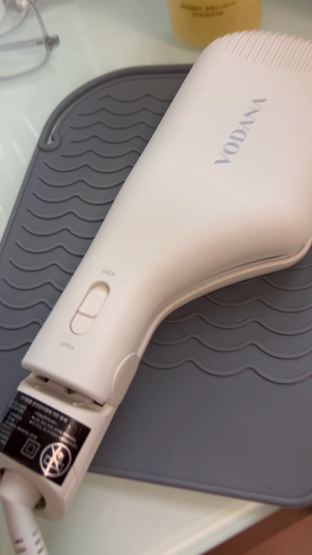 vodana コンパクトウェーブアイロン 38mm アイボリームード | OLIVE