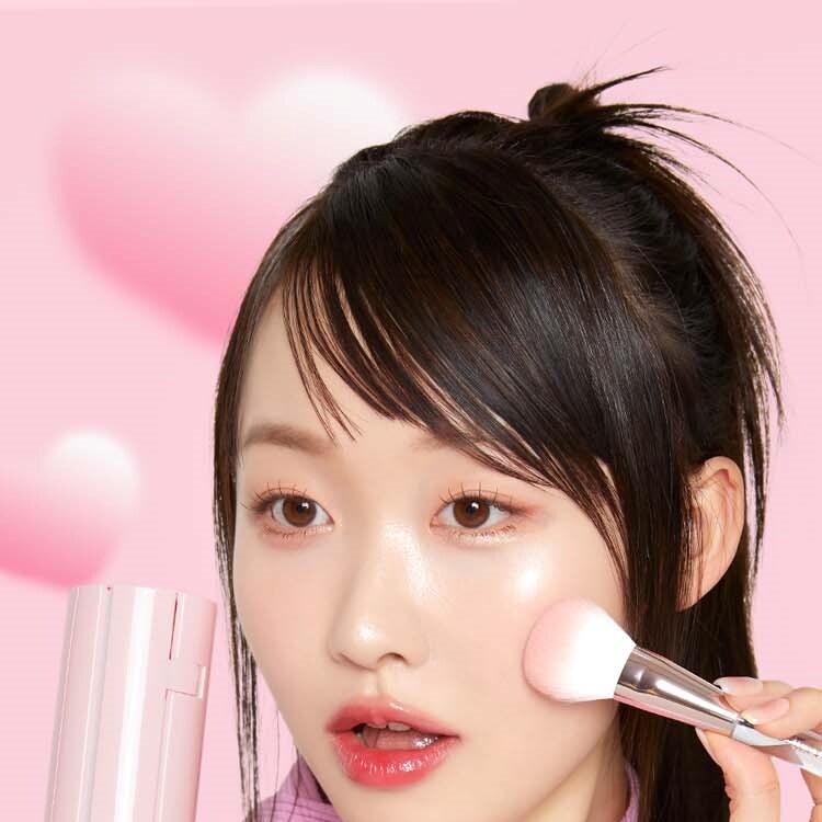 CORINGCO ピンクロールメイクブラシセット | OLIVE YOUNG Global