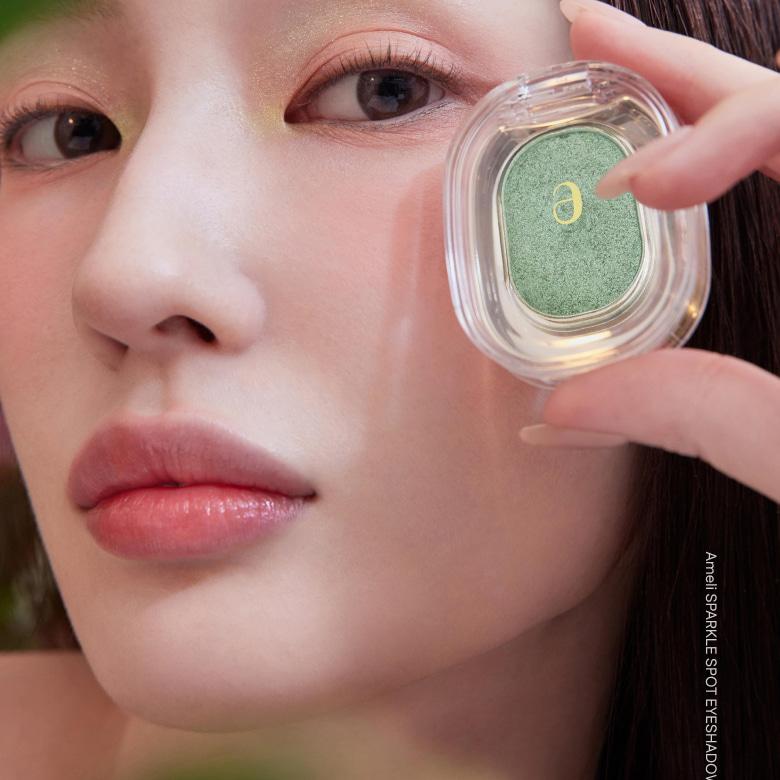 Ameli Sparkle Spot Eyeshadow | OLIVE YOUNG Global